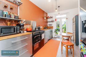 Kitchen- click for photo gallery
